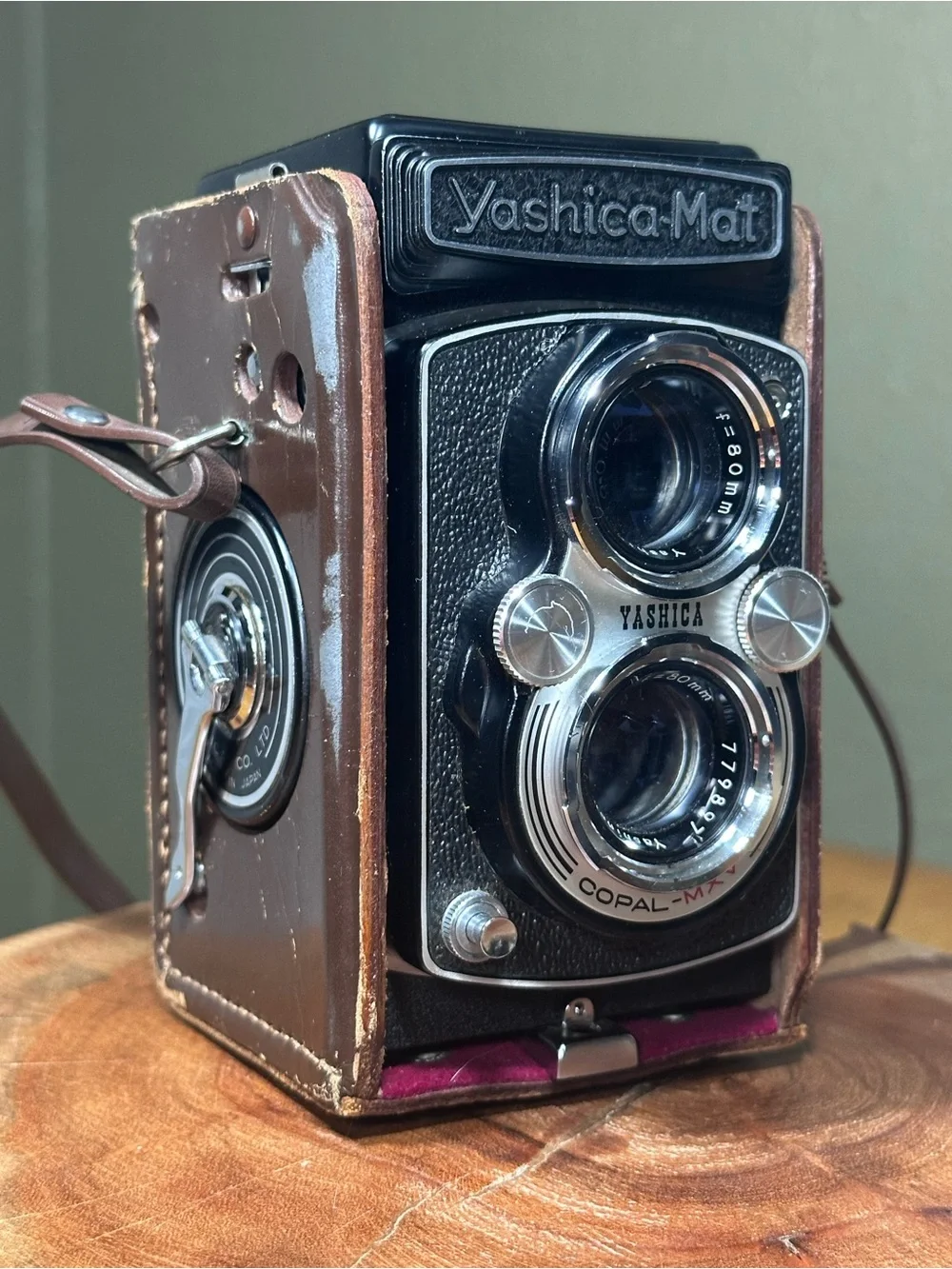 1967 Yashica-Mat TLR Film Camera - USDA HISTORY & MYSTERY KODAK FILM